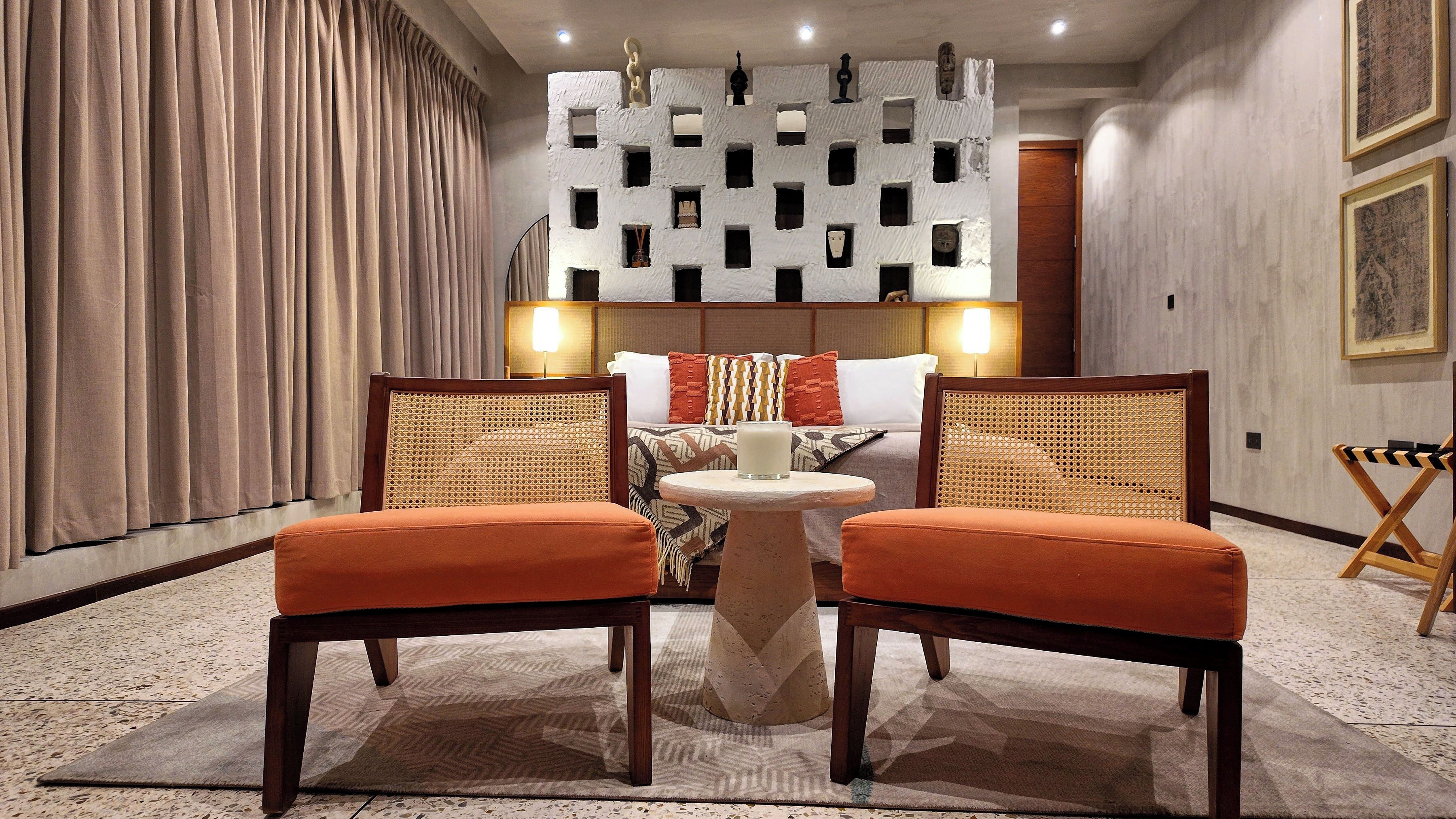 Luxury Suite, Balcony, Mountain View | Interior