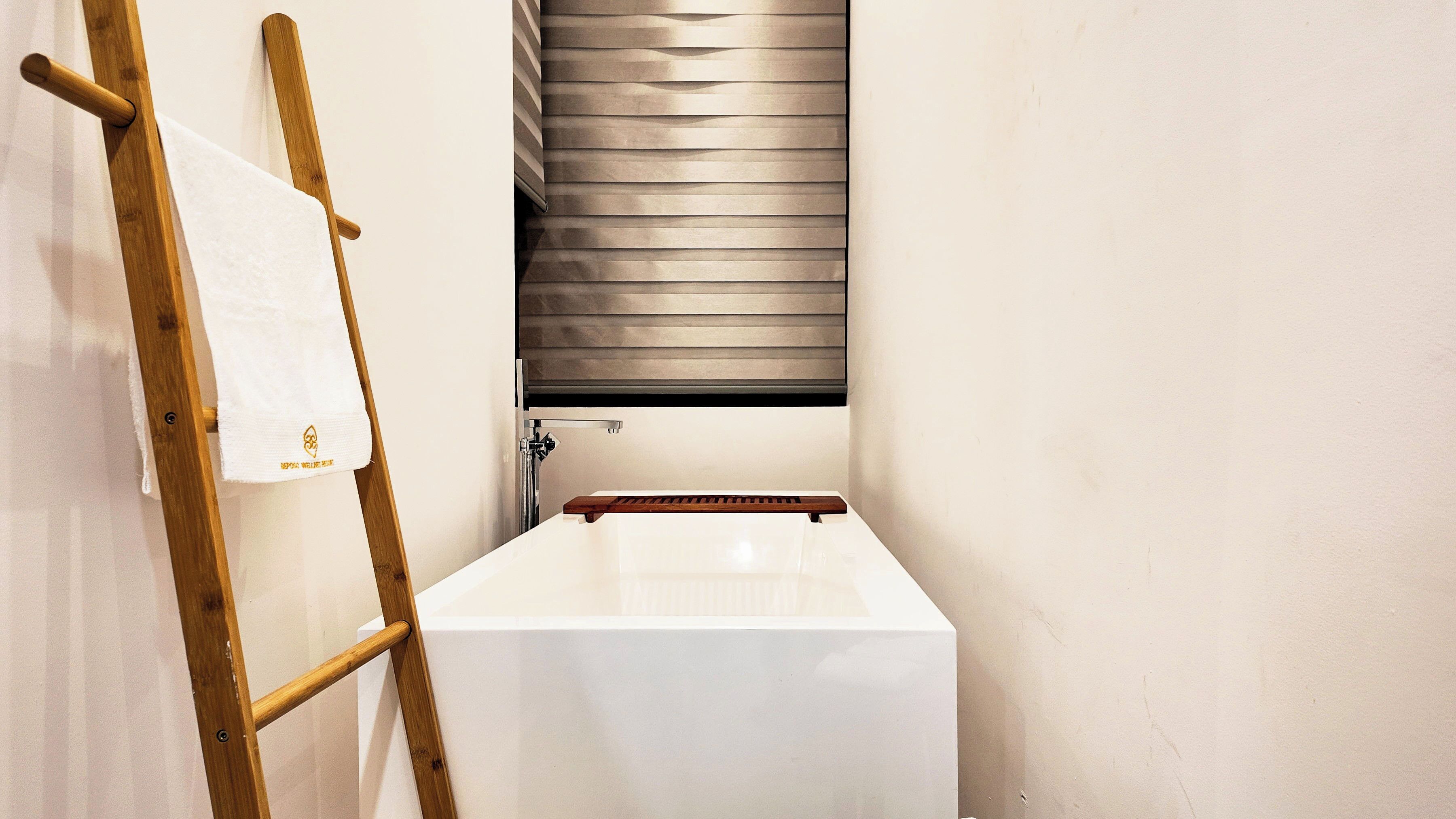 Signature Suite | Bathroom