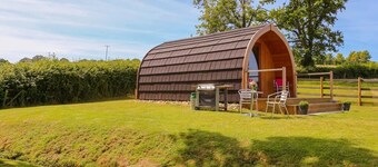 1 Bed in Combe St. Nicholas (oc-b35052)