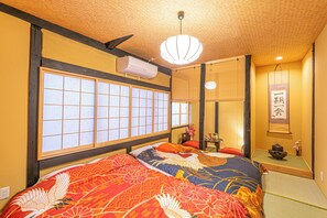 Blackout curtains, iron/ironing board, free WiFi - Oyado GionMachiya (Kyoto)