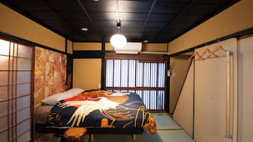 Deluxe Townhome, Garden View