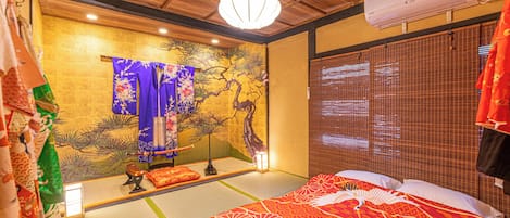 ดีลักซ์ทาวน์โฮม, วิวสวน | ผ้าม่านกันแสง, เตารีด/โต๊ะรีดผ้า, Wi-Fi ฟรี