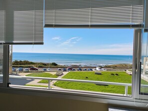Interior - Chaloupe - Direct sea view 50m from the beach (Saint-Hilaire-de-Riez)