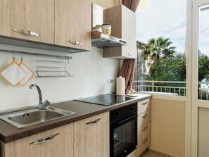 Unclassified image, 3 of 29, button - Apartment Virgo by Interhome (Diano Marina)