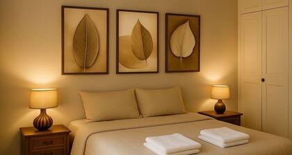 Apart Hotel - In the Best Location in Town