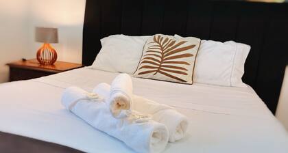 Apart Hotel - In the Best Location in Town