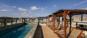 Stay 22 – Brand-new flat, close to EVERYTHING!!