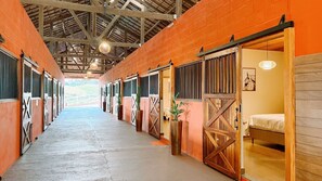 Room - Barn experience with horses at your door (Carmo de Minas)