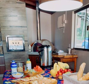 Dining - Barn experience with horses at your door (Carmo de Minas)