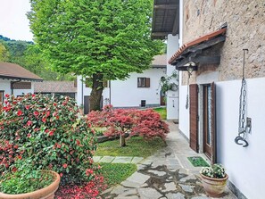 Property grounds - Il Molino Antico by Interhome (Comignago)