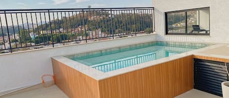 室外 SPA 浴池