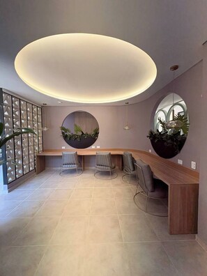 Apartment, 1 Bedroom | Business center - Modern Studio Apartment in Cali's Vibrant University District (Cali)