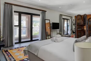 House - Stylish Penthouse Heart of the City by Ctha (Cape Town)