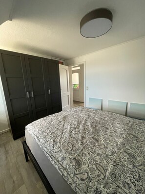 Room - Vrbo Property (Behrensdorf (Ostsee))