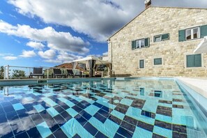 A heated pool - Countyside Retreat Six Bedroom Villa with Pool (Gruda)