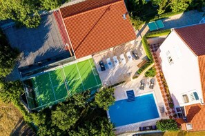 Sports court - Three Bedroom Holiday Home, Pool, Sauna, Terrace (Gruda)