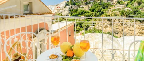 Apartment, Balkon, Stadtblick | Blick vom Balkon