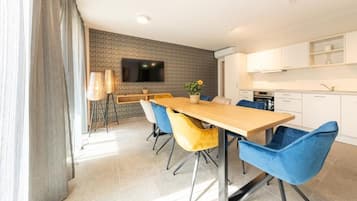DAP - Z25-30 328549632 | Dining
