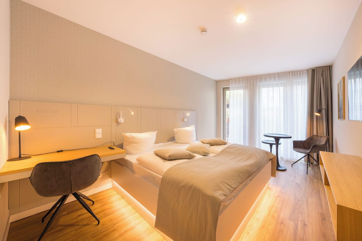 Iron/ironing board (on request), WiFi (free), bed sheets
