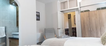 St Andrews House by Guestz