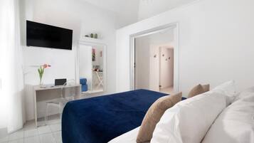 City Apartment, 2 Bedrooms | Free WiFi