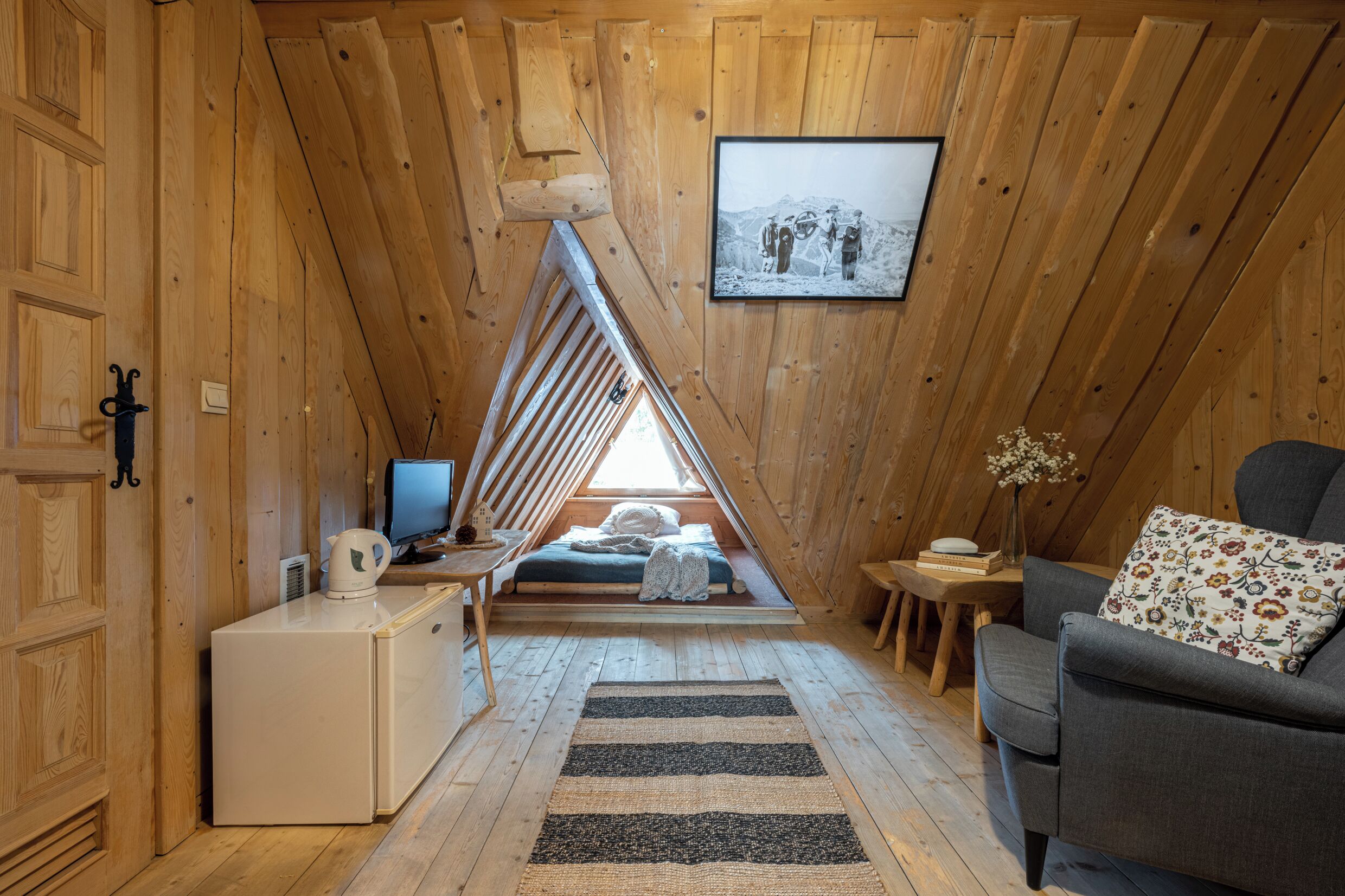 Single Room | Bathroom