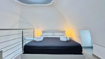 Duplex | Free WiFi