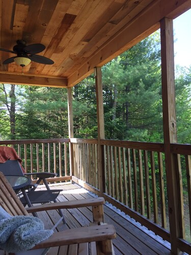 Charming 2-bedroom, 1-bathroom home in Carroll,NH located on 7 acres White Mtns