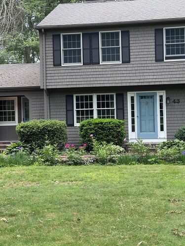 Wonderful 4-bedroom house in Kingston perfect for families..