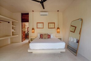 4 bedrooms, iron/ironing board, WiFi, bed sheets - chic 4BR Villa w/ Private Pool in Holistika Tulum (Tulum)