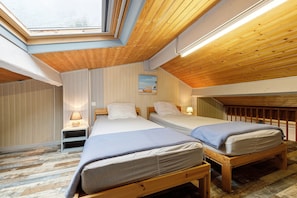 1 chambre, fer et planche Ă repasser, Wi-Fi, draps fournis