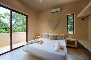 3 bedrooms, iron/ironing board, WiFi, bed sheets - Stylish 3BR  Ahal Villa with Pool in Holistika Tulum (Tulum)