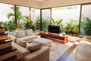 Interior - 4BR Chic Tropical Villa with  2 Private Pool (Tulum)