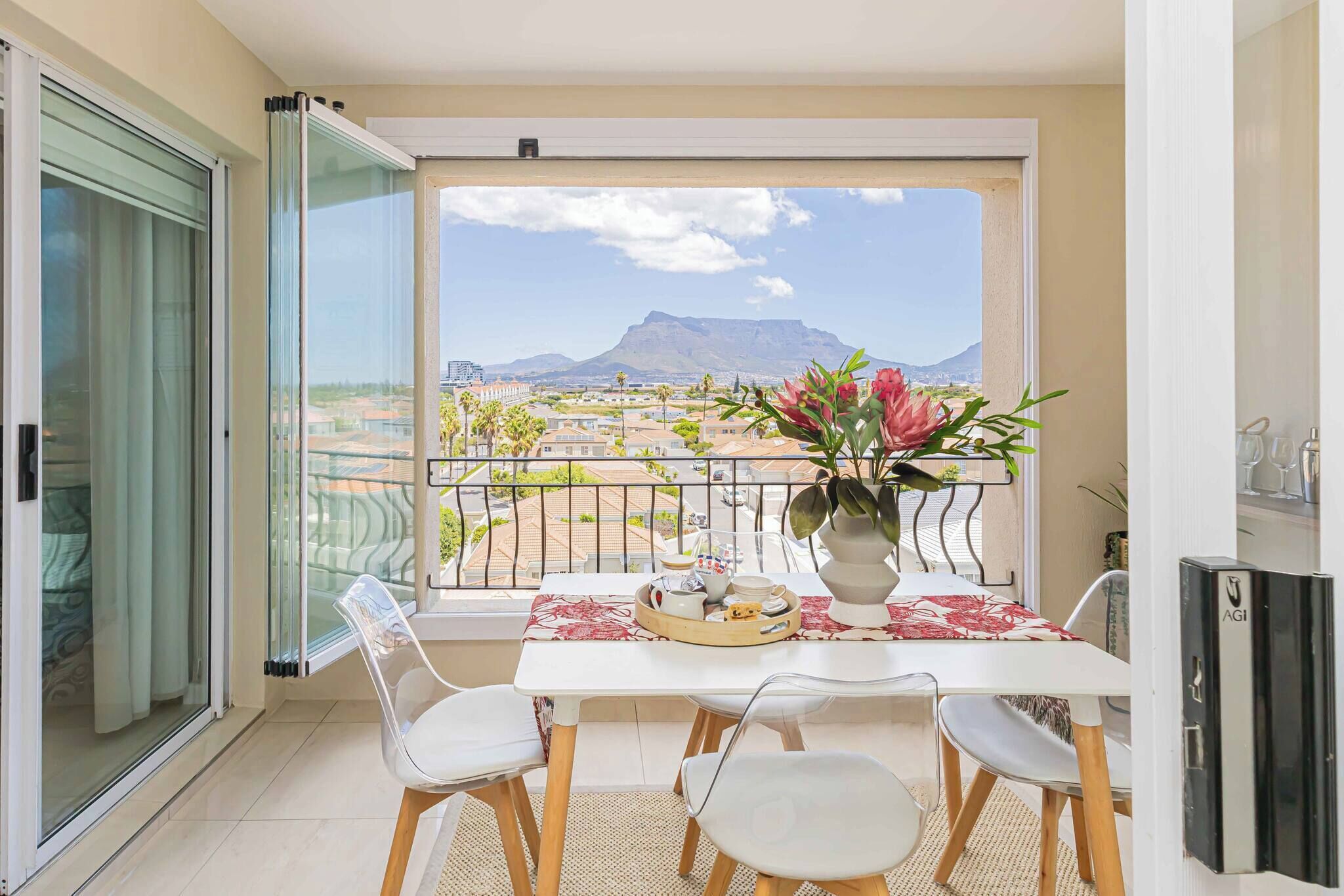 Apartment, 2 Bedrooms, Accessible, Balcony | Balcony