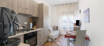 Apartment 'Francesca' with Balcony, Wi-Fi and Air Conditioning