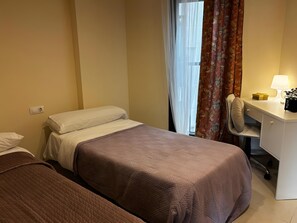 Room - Beachfront Apartment in Valencia, Patacona – Alboraya (Alboraia)