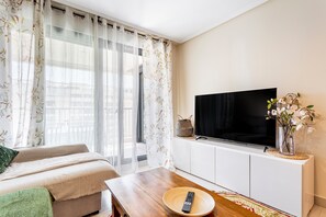 Living area - Beachfront Apartment in Valencia, Patacona – Alboraya (Alboraia)