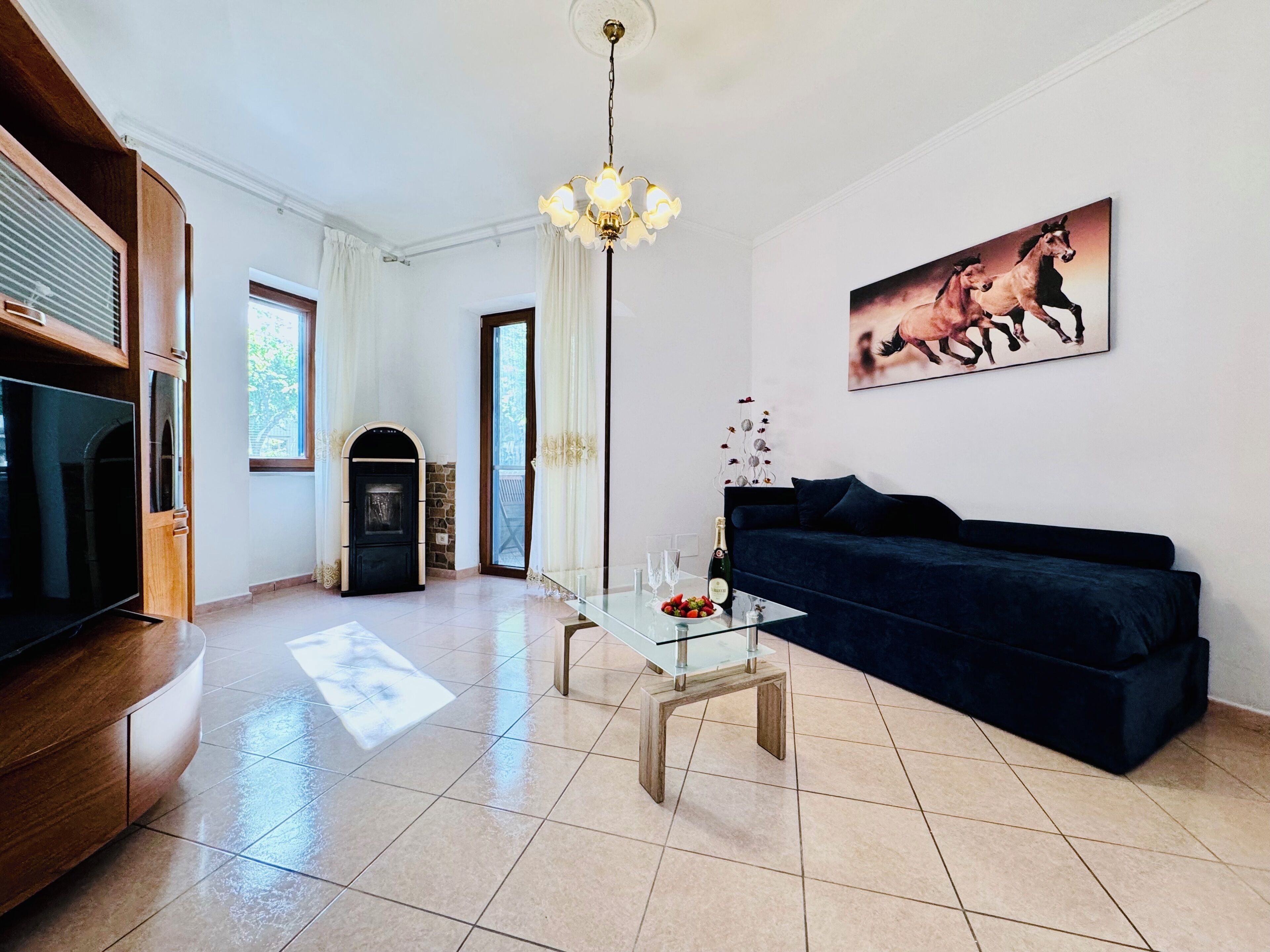 Apartment, 2 Bedrooms | Living area