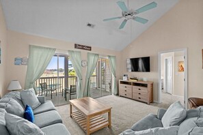 TV - Three bedroom two bath condo in Carolina Forest (Myrtle Beach)