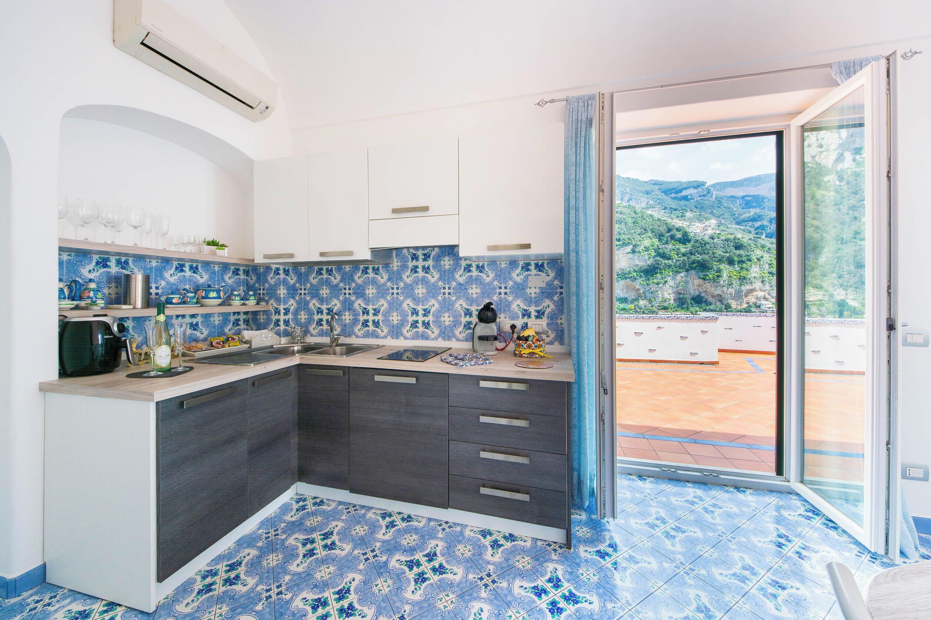 Apartment, 2 Bedrooms, Sea View | Private kitchen | Fridge, stovetop, espresso maker, electric kettle
