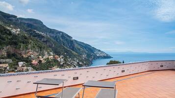 Apartment, 2 Bedrooms, Sea View | Terrace/patio
