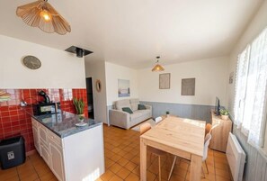 Interior - Bright house with terrace in La Terrière (La Tranche-sur-Mer)