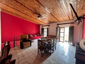 Living area - Alta Flores departamento (Mascota)