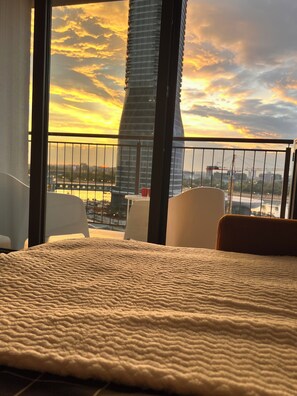 Interior - Modern 1-bedroom apartment in exclusive Belgrade Waterfront with free parking (Beograd)