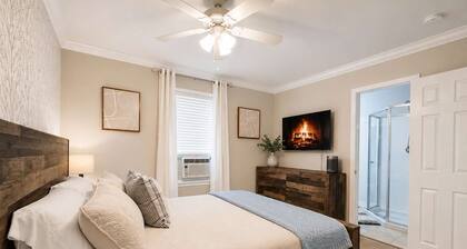 Stylish Modern Apt Near Northside Hospital