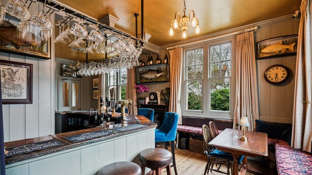 Bar (på overnattingsstedet)