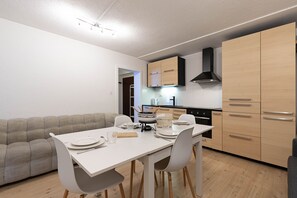 Dining - Magrappé M 555 - SKI LIFT apartment 6 pers (Veysonnaz)