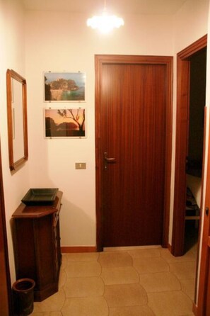 Interior - Corallo (Tropea)