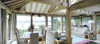 Tigh na Mara - Sleeps 4 With Sea Views & Parking