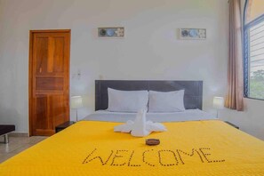 2 bedrooms, iron/ironing board, WiFi, bed sheets - Fortuna Flat #2, Cozy & Top View (La Fortuna)